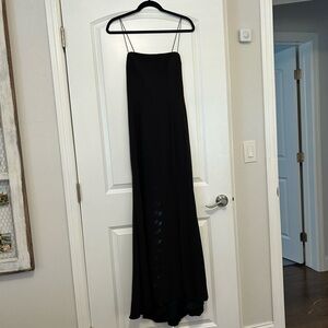 Amsale long Jade black crepe dress with slit size 4 only worn once!!!